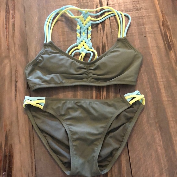 🌼Xhilaration Army green/neon Swimsuit!🌼 - Picture 1 of 4